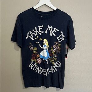 NWT Take Me to Wonderland' Alice Print Tee - Navy Blue